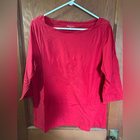 Red 3/4 Sleeve Tee - Picture 1 of 3